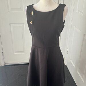 Smashing JESSICA SIMPSON Sleeveless Black Dress LBD With Gold Toggles/Locks SZ 8